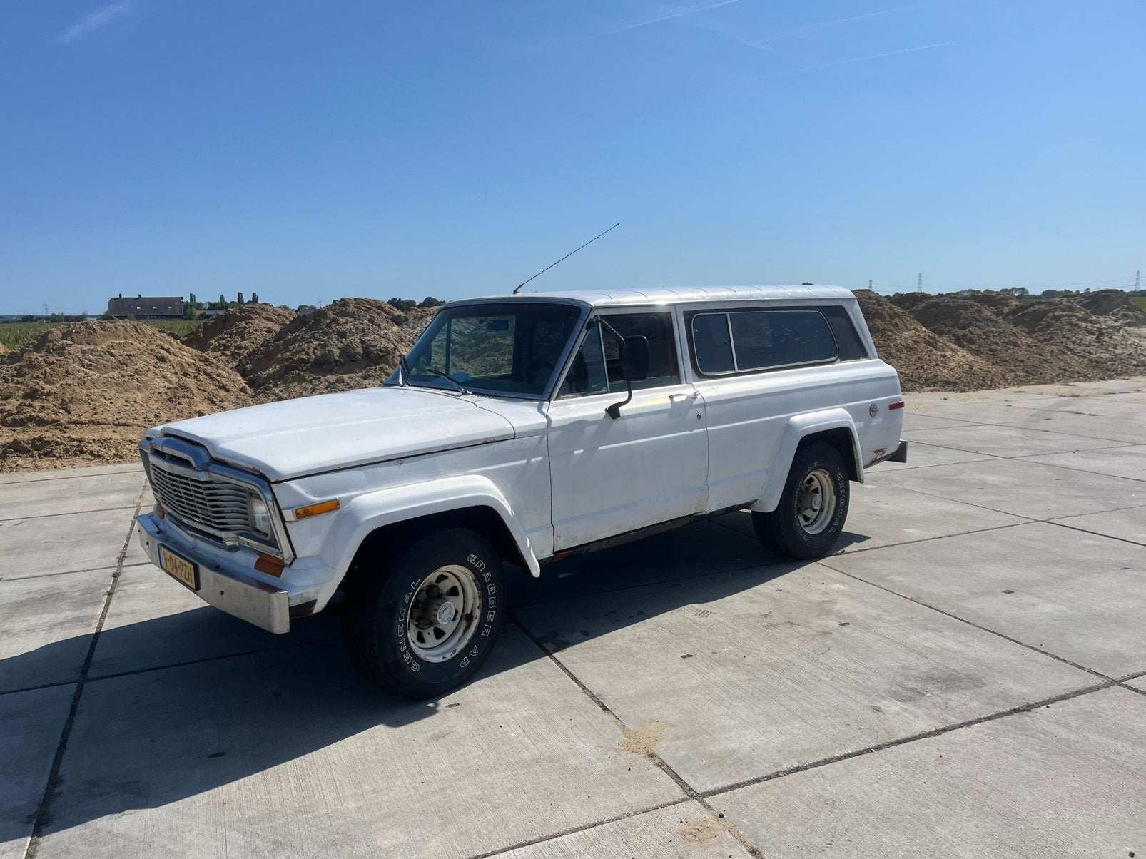 Jeep  cherokee chief 1979 Wit, Auto's, 1960 kg, Wit, Vierwielaandrijving, 4x4