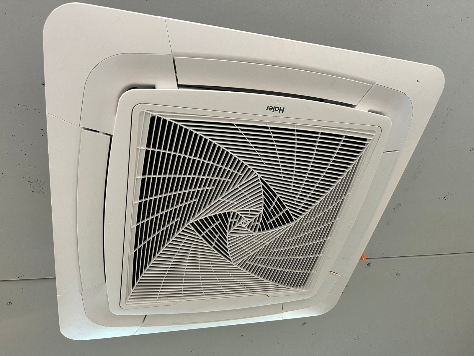 Haier airco cassette unit, Ophalen, Gebruikt