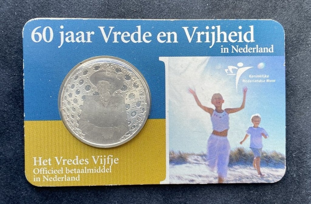 Zilveren 5 Euro 2005 – 60 jaar Vrede en Vrijheid in Coincard, Koningin Beatrix, Zilver, Euro's, Ophalen of Verzenden