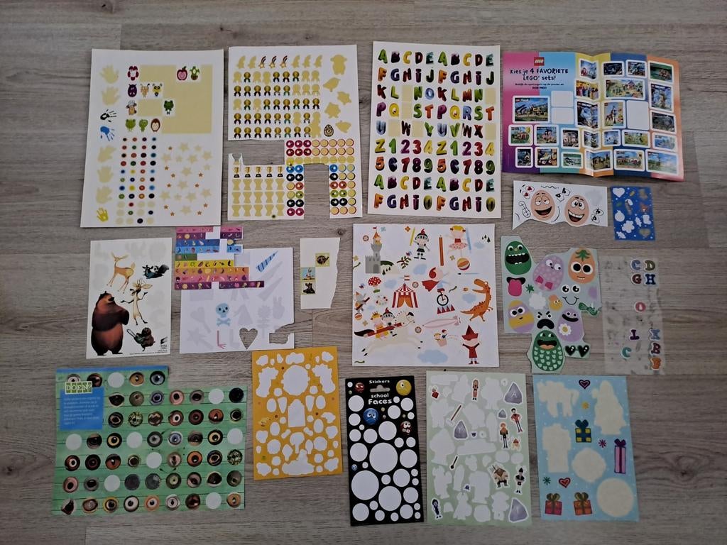 Stickerpakket dieren ridders knutselen stickers, Ophalen of Verzenden, Zo goed als nieuw, Versiering of Embellishment