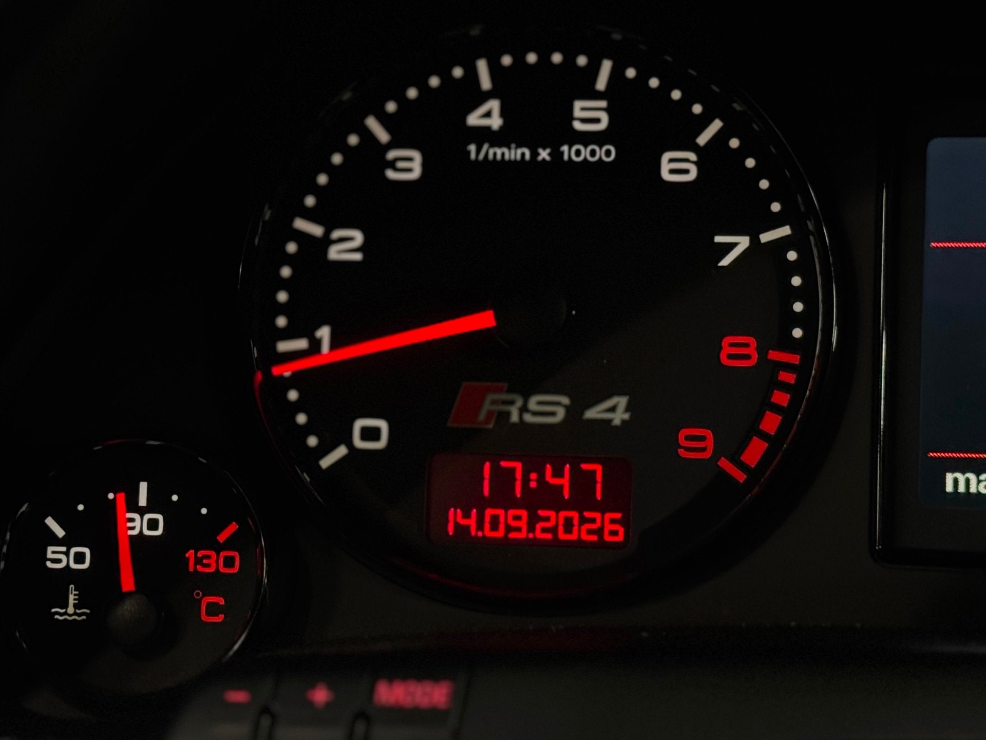 Audi A4 Avant 4.2 V8 RS4 quattro 420PK DAK|CLIMA|CRUISE|PDC|, Gebruikt, 8 cilinders, A4, Handgeschakeld