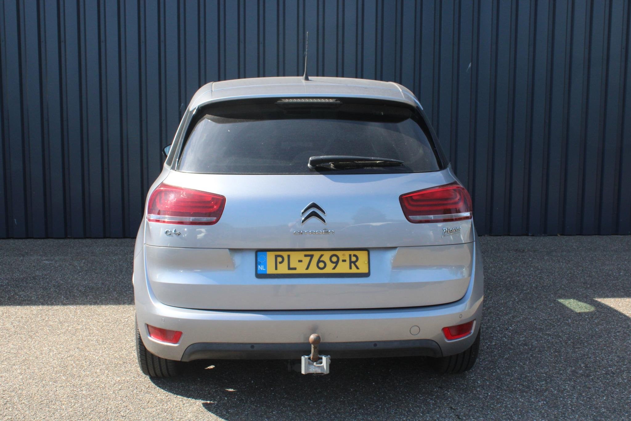 Citroen C4 Picasso 1.2 PureTech Selection Navigatie | Parkee, Voorwielaandrijving, Stof, Gebruikt, 1199 cc