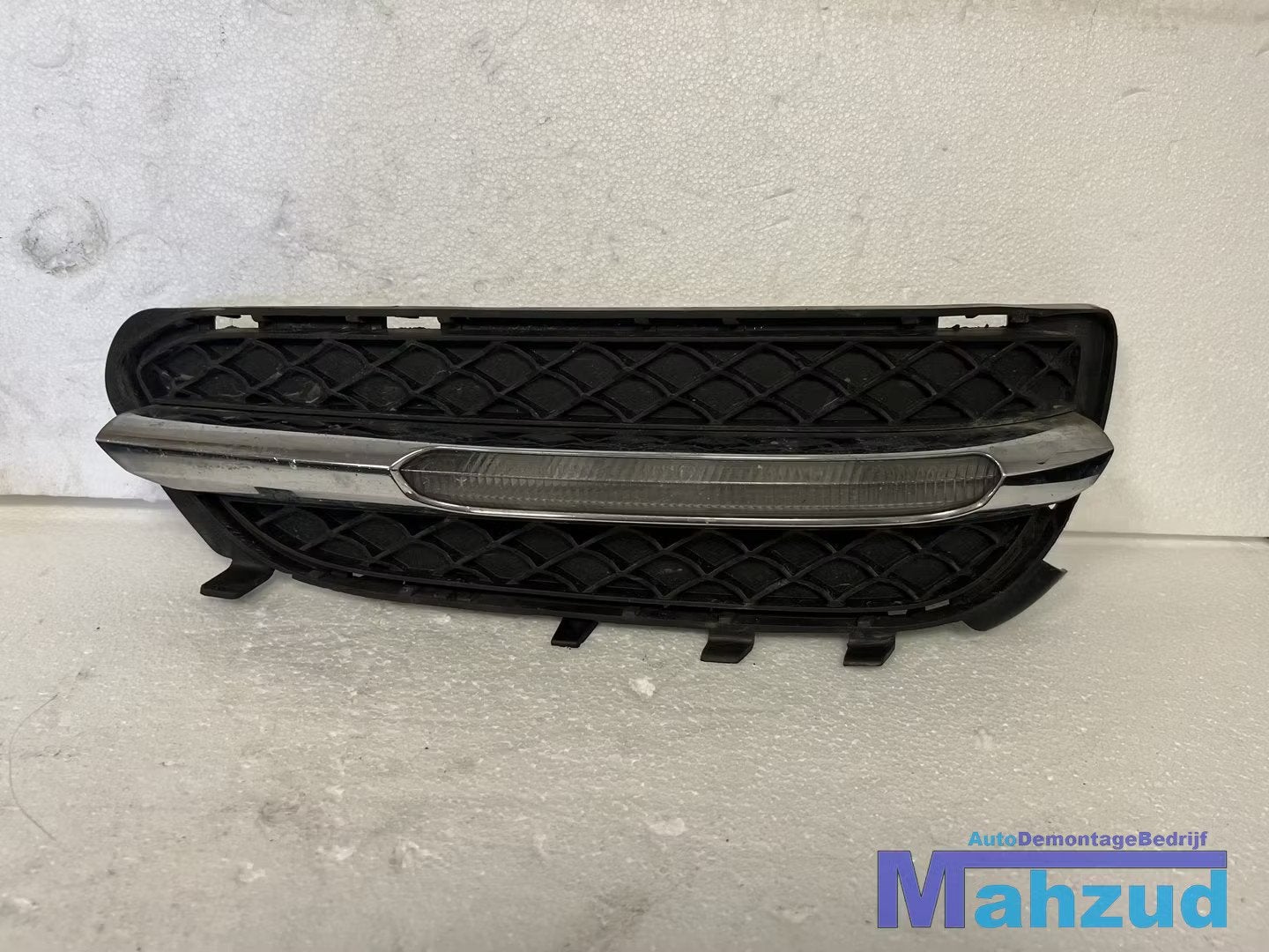 MERCEDES E-KLASSE W212 rechts BUMPER Rooster mistlampkap A21, Auto-onderdelen, Gebruikt, Mercedes-Benz AG, Mercedes-Benz, Ophalen of Verzenden
