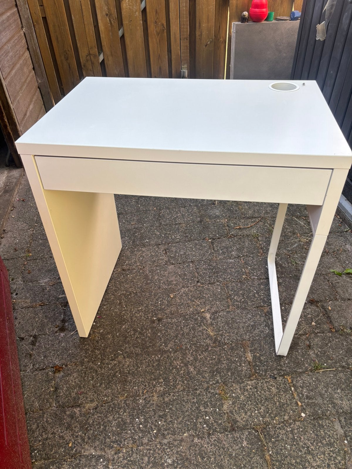 Ikea Micke bureau, Ophalen, Zo goed als nieuw