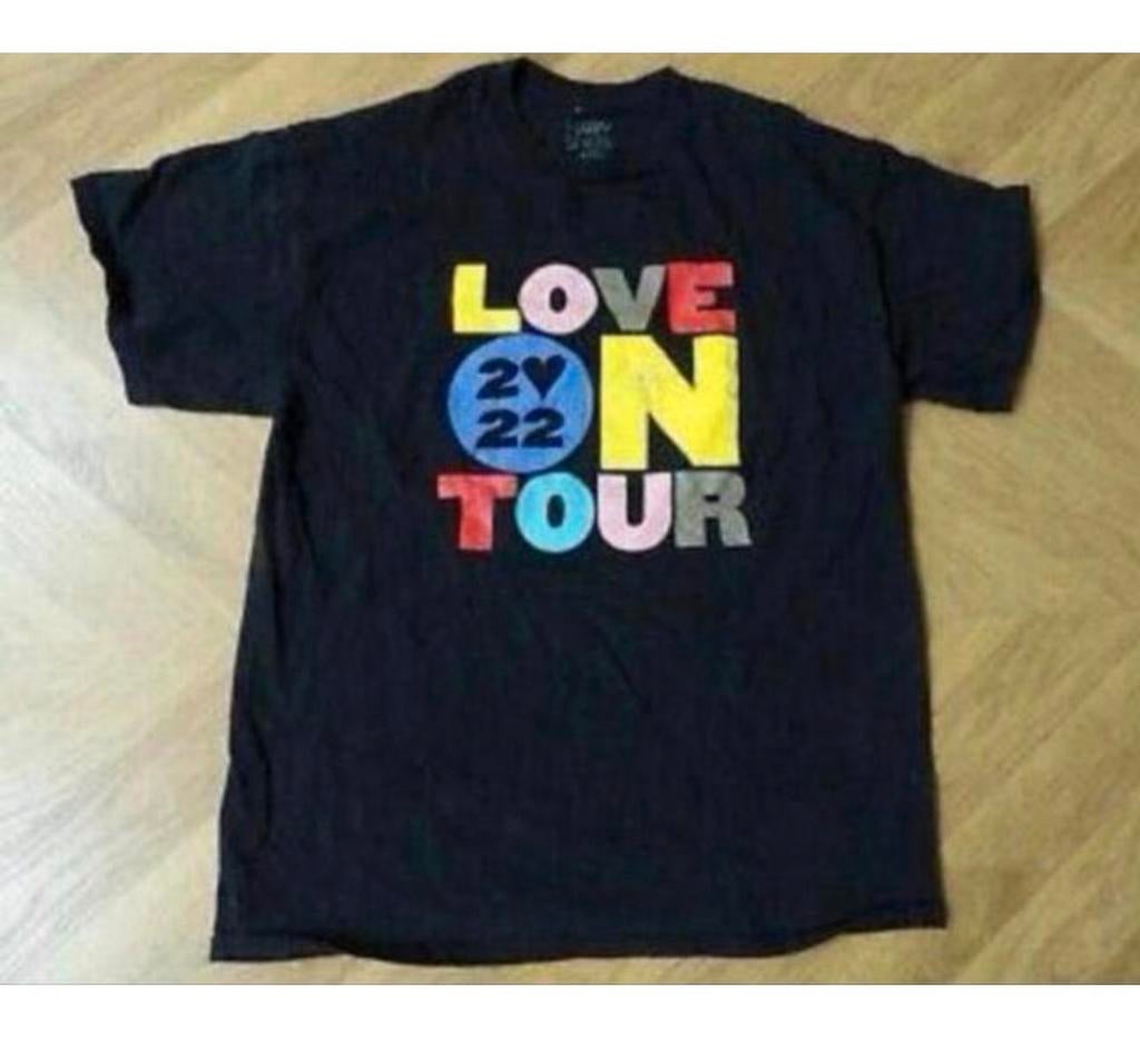 Harry Styles Live T-shirt 2022 Love on tour tshirt maat M, Ophalen of Verzenden, Zo goed als nieuw, H, Kleding