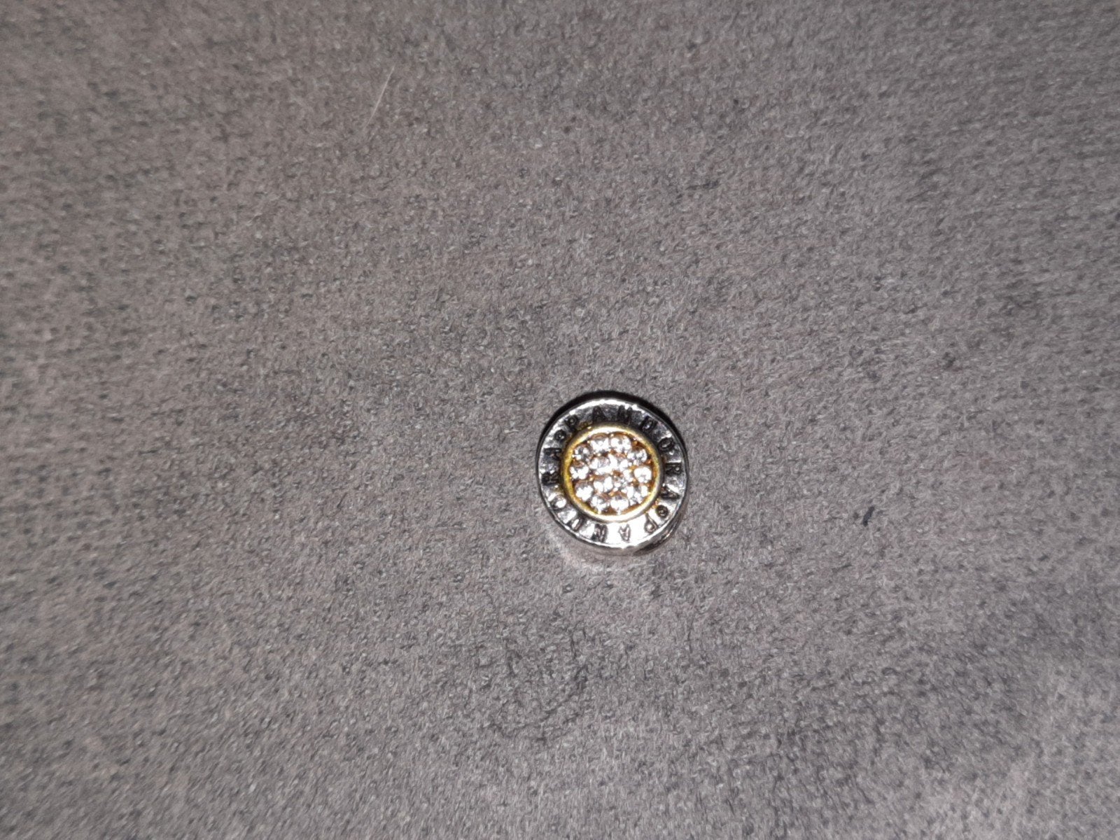 Pandora bedel rond zilver goud strass NIEUW, Ophalen, Pandora, Nieuw, 1 bedel
