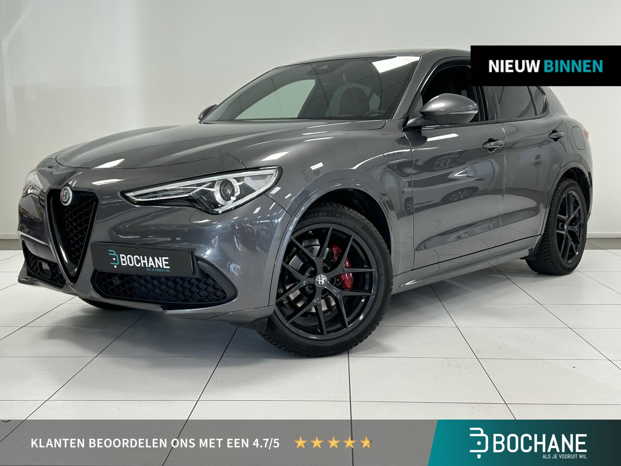 Alfa Romeo Stelvio 2.0 T AWD Veloce | Camera | Harman Kardon, Auto's, Automaat, 4 cilinders, Met garantie (alle), Bedrijf