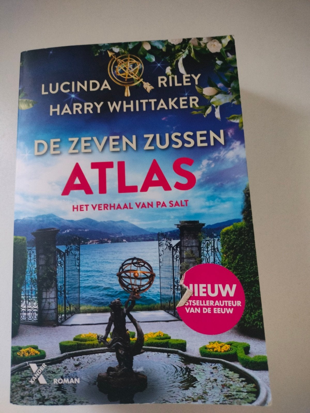 Atlas:Het verhaal van Pa Salt-Lucinda Riley&Harry Whitta, Boeken, Romans, Ophalen of Verzenden, Nieuw, Lucinda Riley, Harry Whittaker