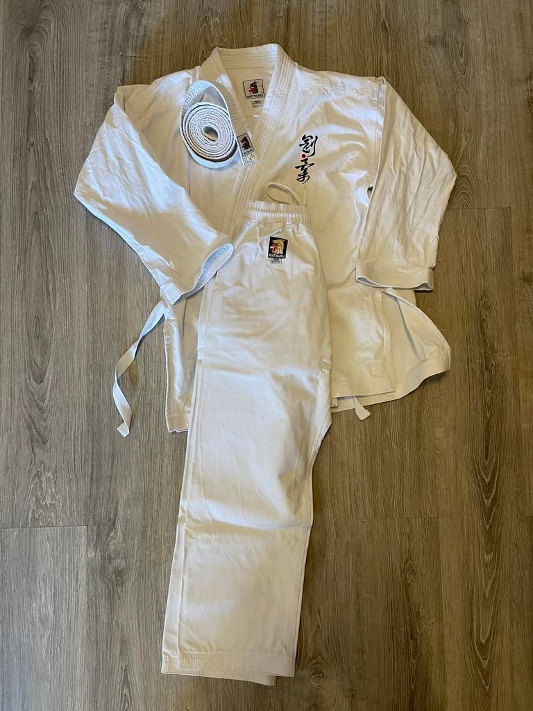 Matsuru karate pak maat 180, Ophalen of Verzenden, Zo goed als nieuw, Wit