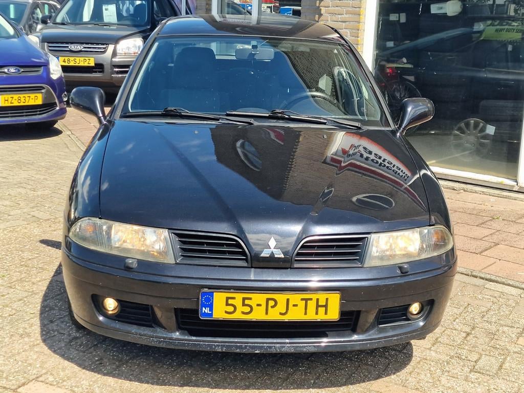 Mitsubishi Carisma 1.6 Platinum Edition - Clima - Electr Ram, Voorwielaandrijving, Stof, Gebruikt, Zwart
