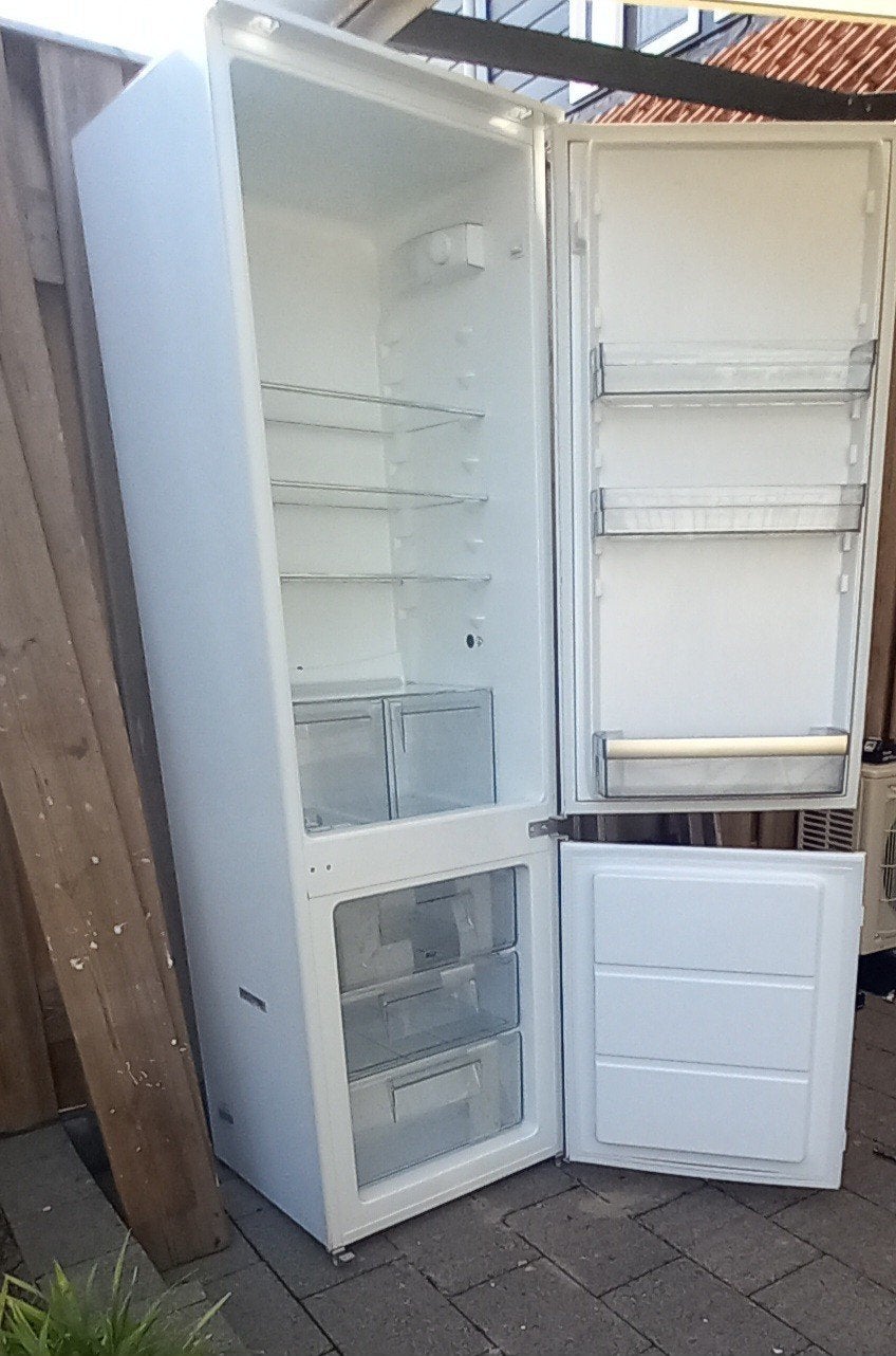 AEG KBI281 Koel-vriescombinatie - Gebruikt, Ophalen, Gebruikt, 200 liter of meer, 60 cm of meer