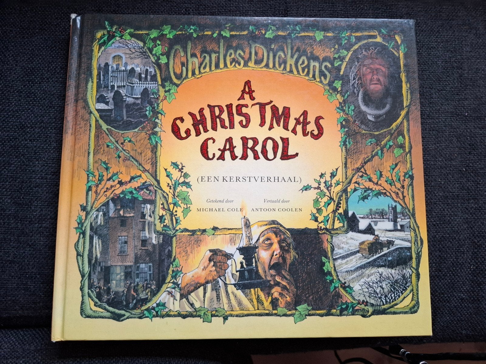 Charles Dickens' A Christmas Carol - Geïllustreerd, Ophalen of Verzenden, Zo goed als nieuw, Charles Dickens, Nederland