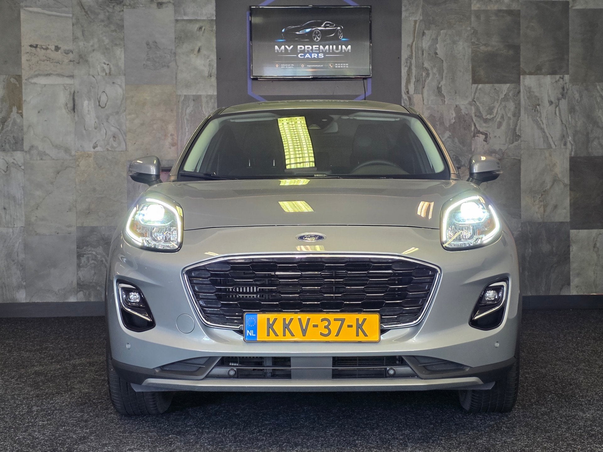 Ford Puma 1.0 EcoBoost Hybrid ST-Line X Full-Option / Park P, Auto's, Ford, Zwart, Automatische klimaatregeling, Leder en Stof