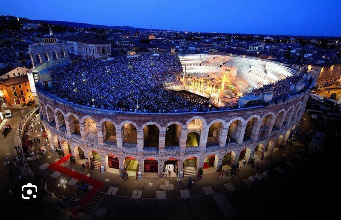 Arena van Verona 4 PLATINA operatickets ALLE VOORSTELLINGEN, Tickets en Kaartjes, Drie personen of meer, Augustus