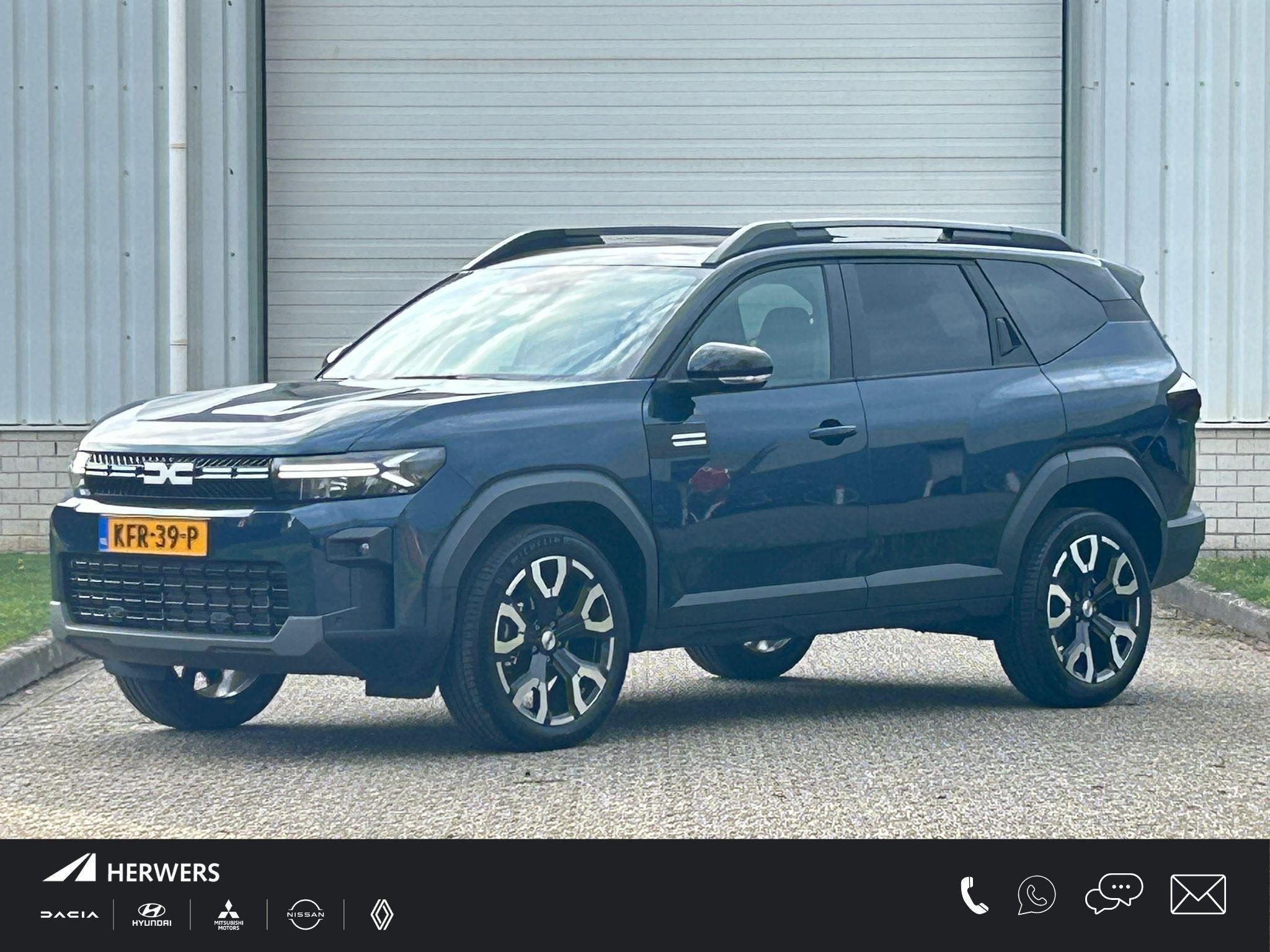 Dacia Bigster 1.8 Hybrid 155 Limited Edition / Trekhaak / El, Stof, Euro 6, 4 cilinders, Blauw