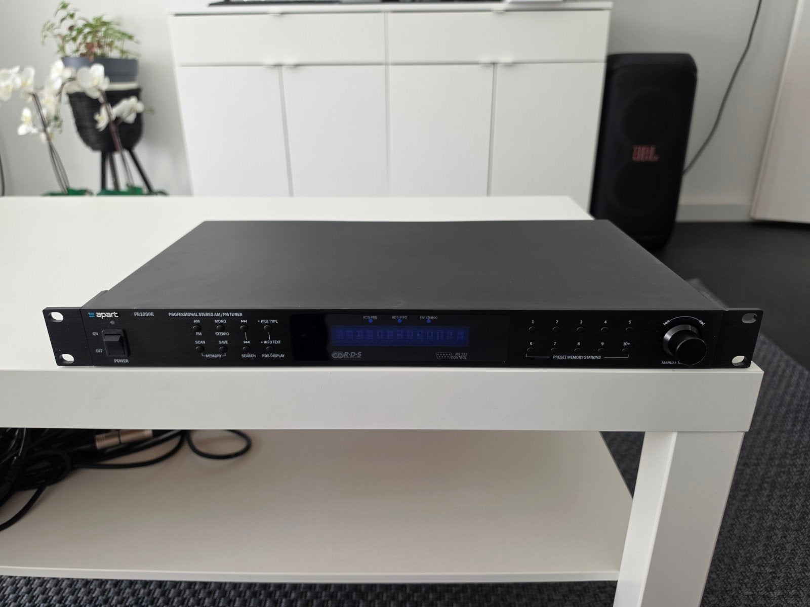 Apart Biamp PR1000R Professionele AM/FM RDS Tuner, Ophalen, Zo goed als nieuw, Radio