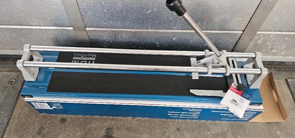 HBM Professionele Tegelsnijder 600 mm Inclusief 2 Snijwielen, 60 cm of meer, Overige typen, Nieuw, Ophalen of Verzenden