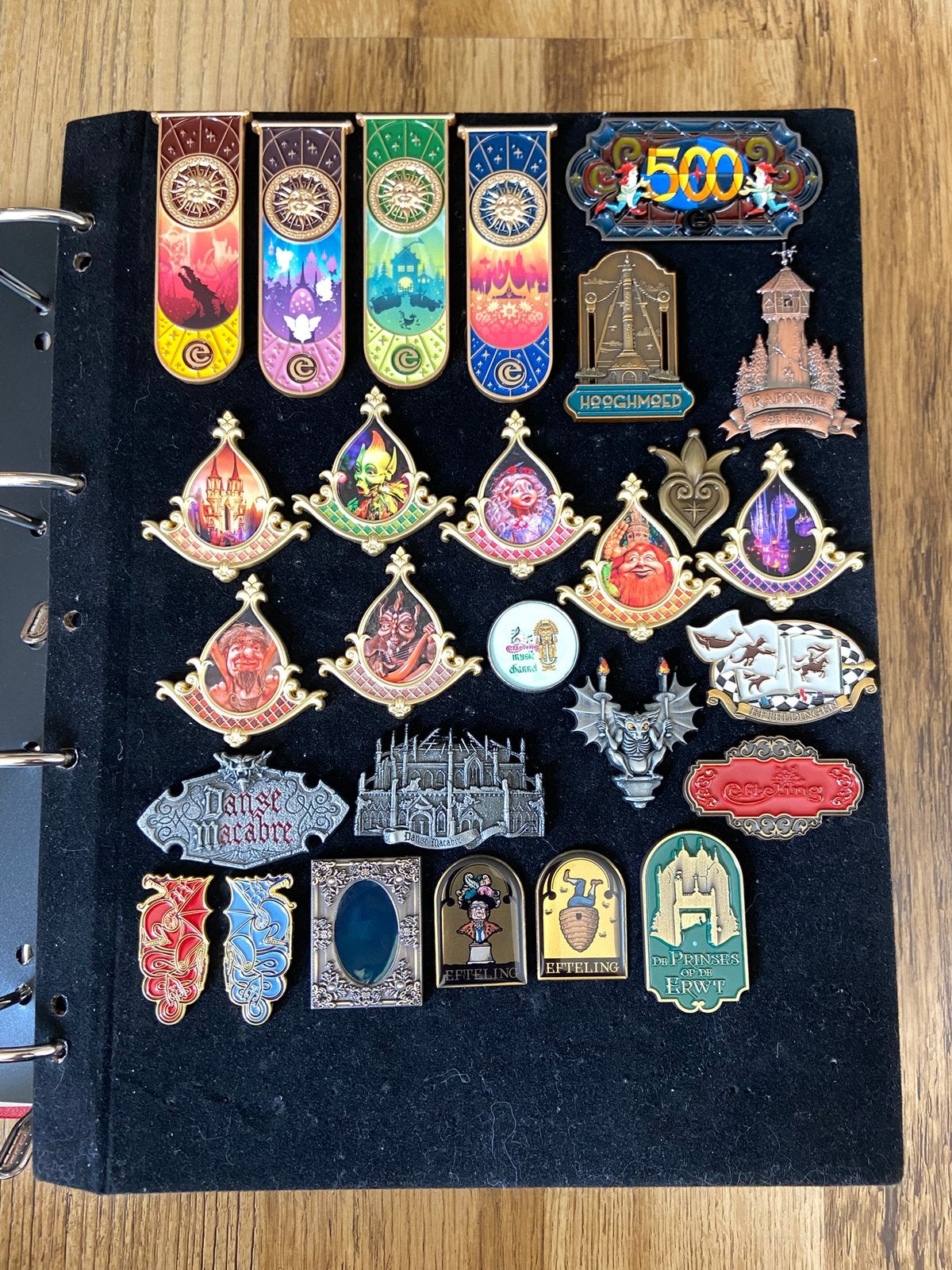 pretpark en dierentuin pins, Verzamelen, Verzenden, Zo goed als nieuw, Button of Speldje