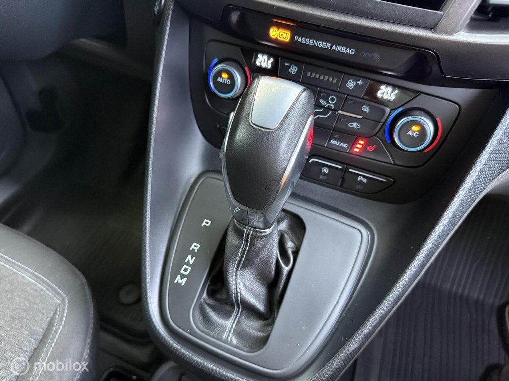 Ford Transit Connect 1.5 EcoBlue L2 Active Automaat-8 zgan!, 1390 kg, Gebruikt, Zwart, 4 cilinders