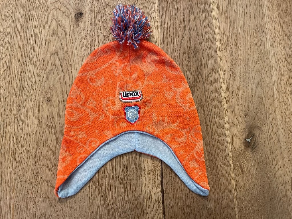 C628 Twee leuke Unox Efteling muts mutsen, Ophalen of Verzenden, Gebruikt, Jongen of Meisje, Muts