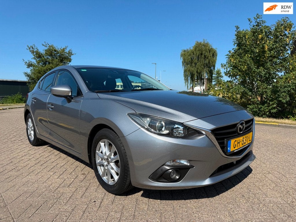 Mazda 3 2.0 Skylease_NAVI_NETTE AUTO-afneembare trekhaak!, Auto's, Mazda, Voorwielaandrijving, Stof, Gebruikt, Zwart