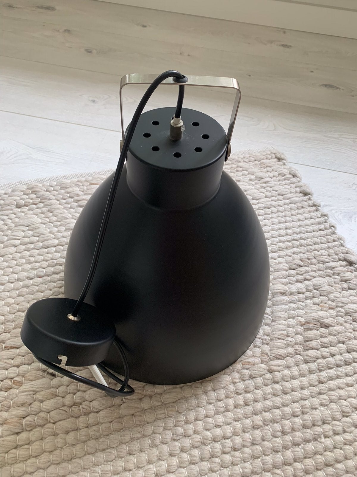 Zwarte hanglamp 33cm hoog, Ophalen, Gebruikt, Metaal, E27 (groot)