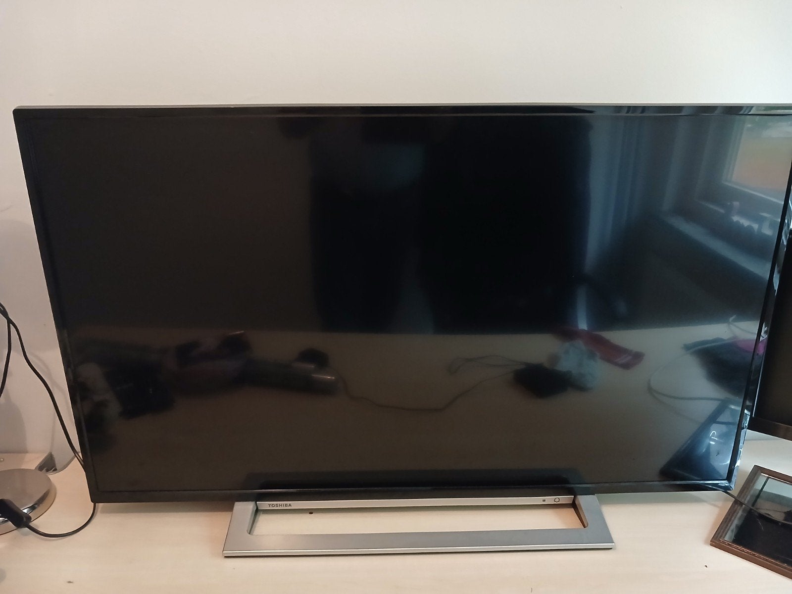 Toshiba tv, Ophalen, Toshiba, 50 Hz, Zo goed als nieuw