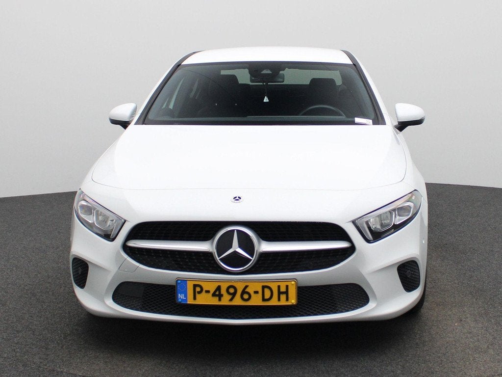Mercedes-Benz A-klasse 180 Business Solution | Automaat | Tr, Auto's, 12 maanden, 136 pk, 4 cilinders, Leder en Stof