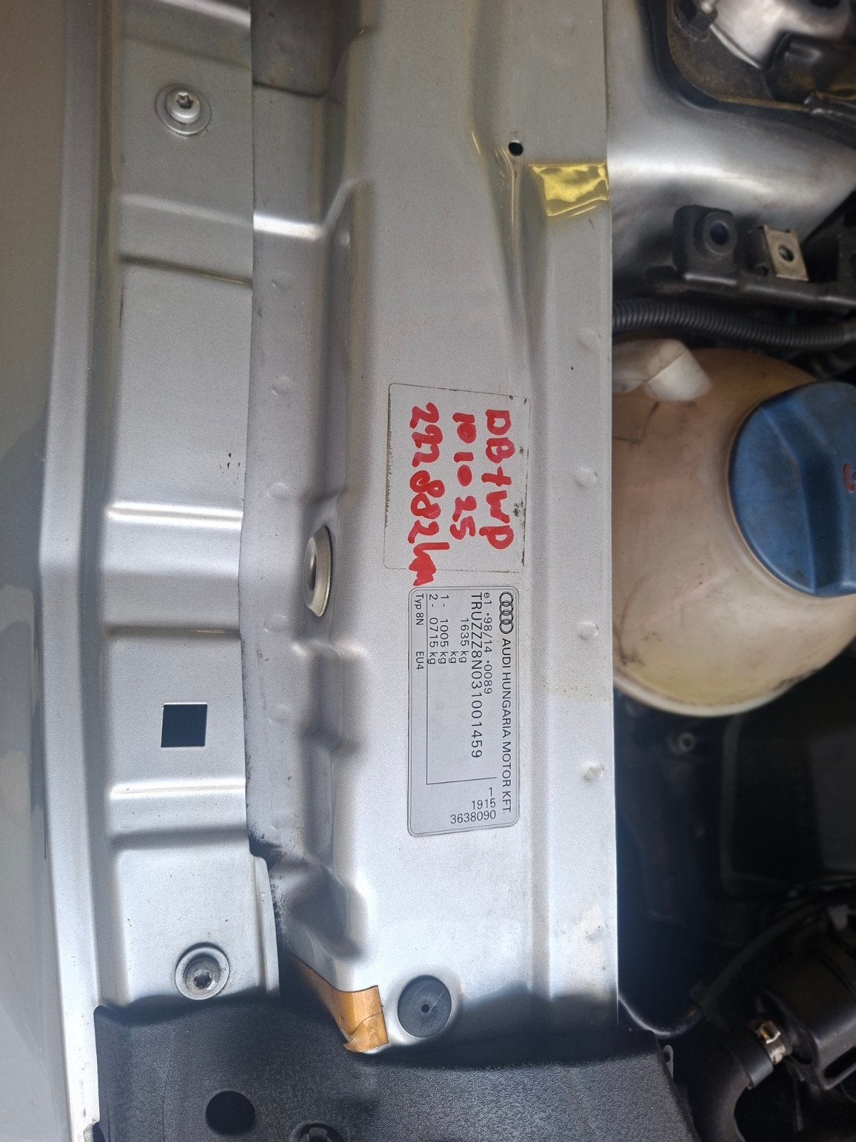 Audi 2002 Grijs, Cabriolet, 10 km/l, 1781 cc, 149 pk