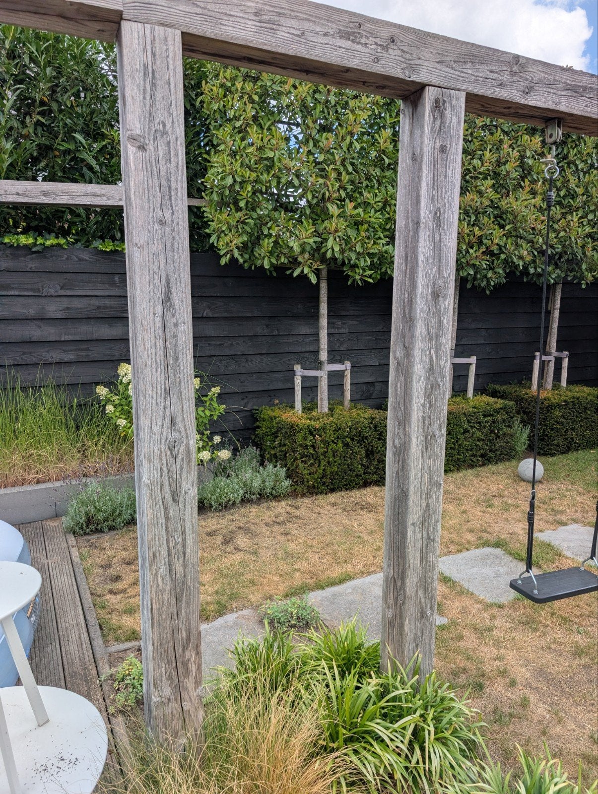 Gratis Douglas palen – zelf demonteren en afhalen, Ophalen, Gebruikt, 250 cm of meer, Balken