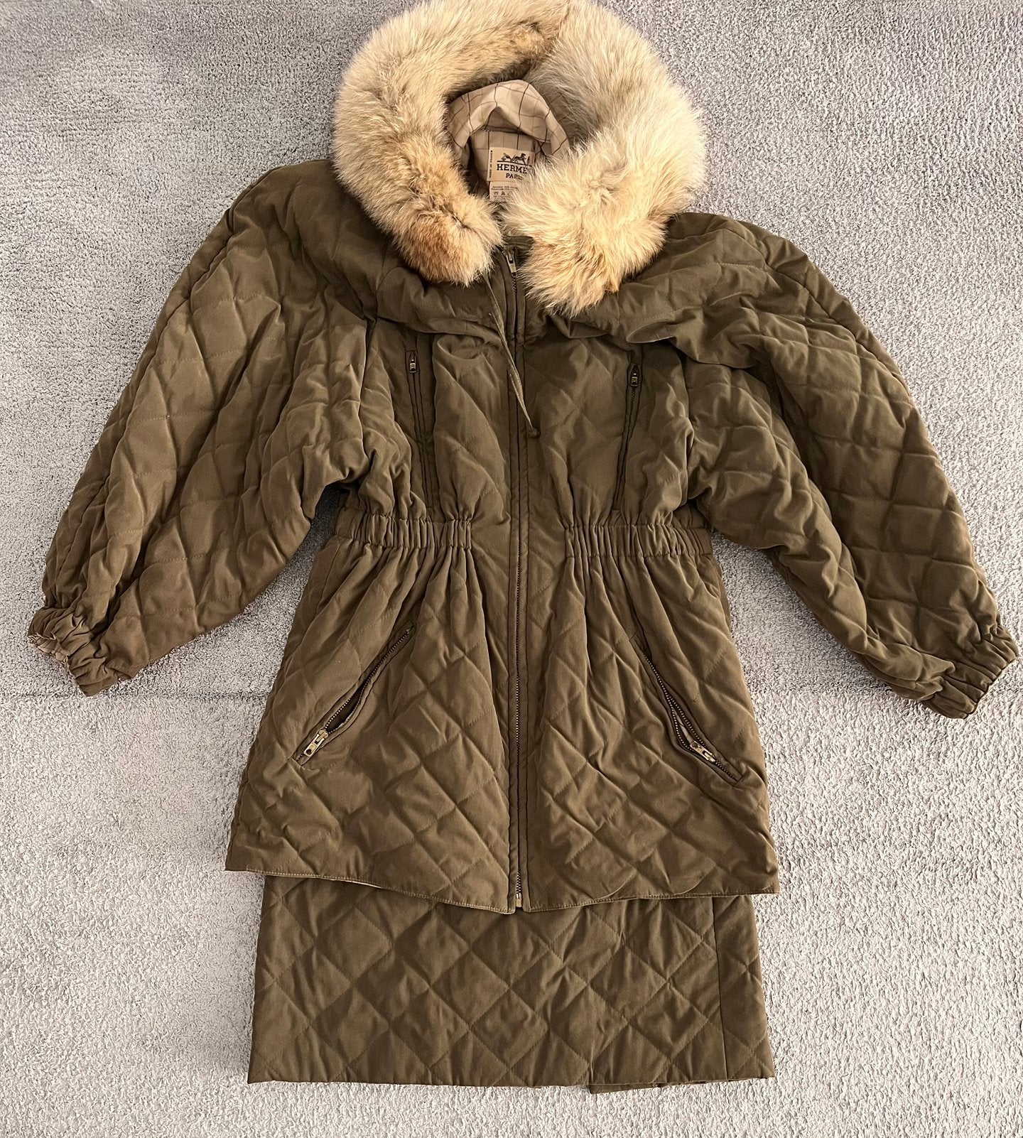 Hermes jas en rok set origineel!, Maat 38/40 (M), Kostuum of Pak, Overige kleuren, Ophalen of Verzenden