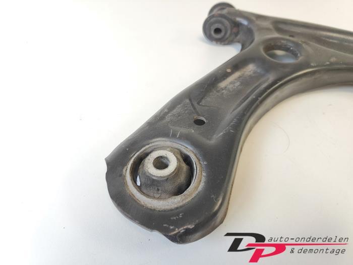 Draagarm rechts-voor van een Seat Ibiza, Gebruikt, -, -, Ophalen of Verzenden