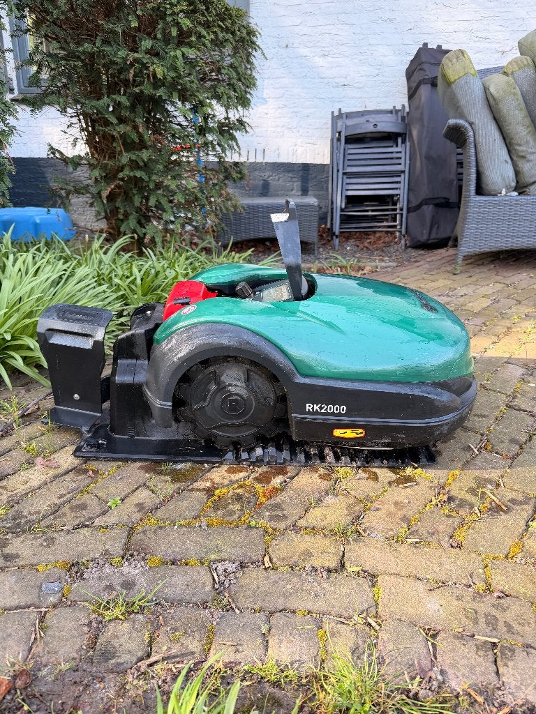 Robomow RK2000 Robotmaaier – Topstaat – €780, Gebruikt, Robomow, Bestuurbaar via app, Ophalen of Verzenden