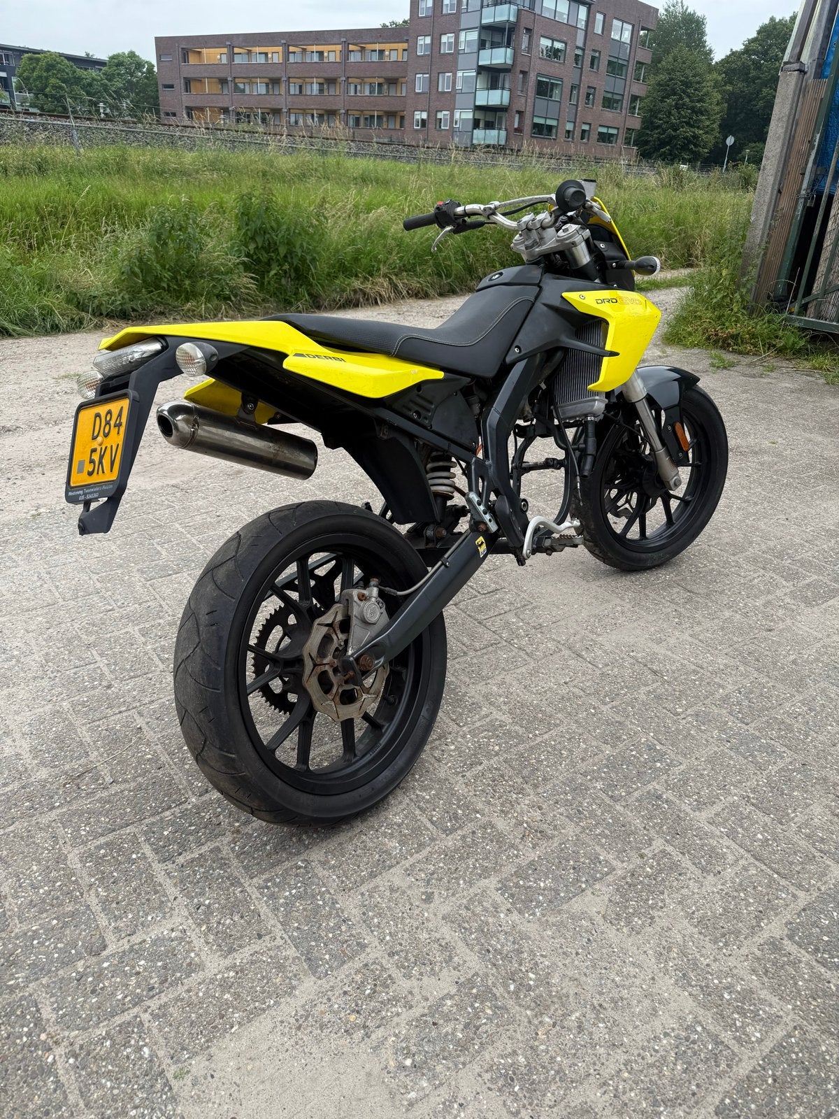 Derbi DRD Evo rollend frame - 1ste eigenaar, Fietsen en Brommers, Brommers | Derbi, 6 versnellingen, Gebruikt, Derbi, Maximaal 45 km/u