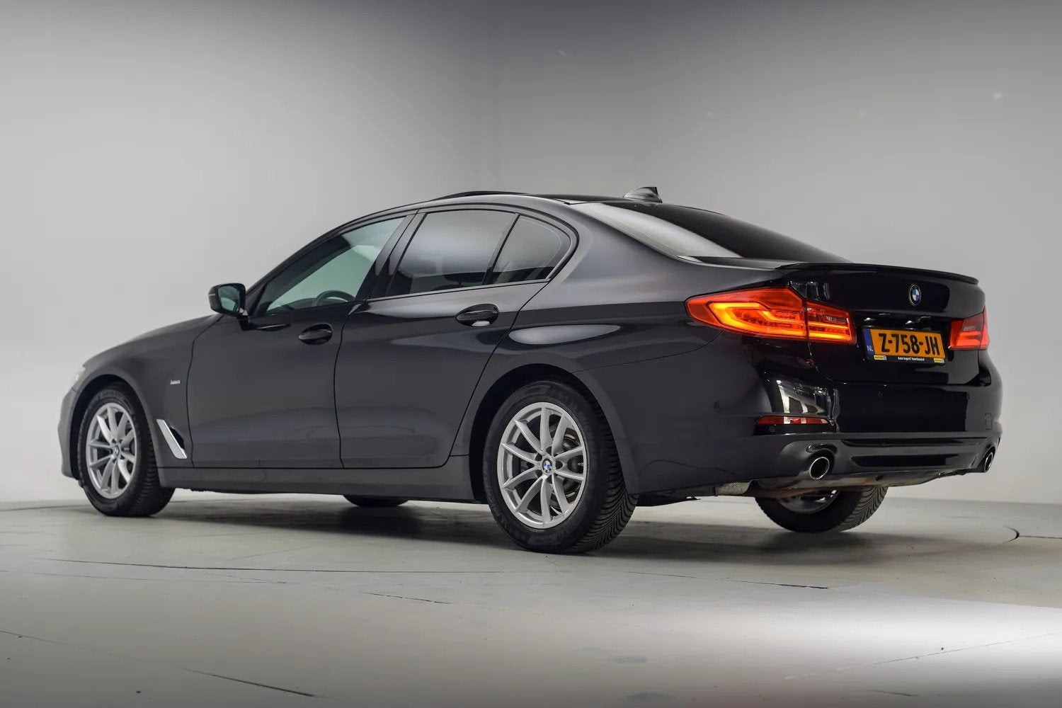 BMW 5 Serie 530i xDrive High Executive Aut. [ Leder 360Cam, Auto's, Automaat, 1998 cc, Gebruikt, 4 cilinders