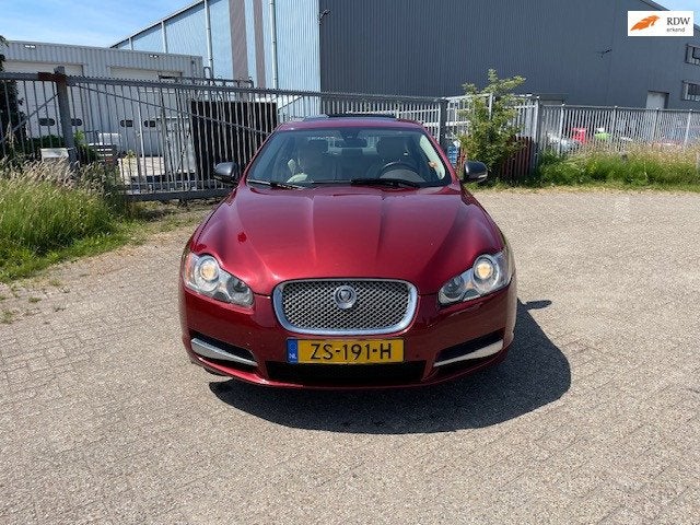 Jaguar XF 3.0D V6 Luxury AUTOMAAT, Auto's, Automaat, Euro 5, Gebruikt, 2993 cc