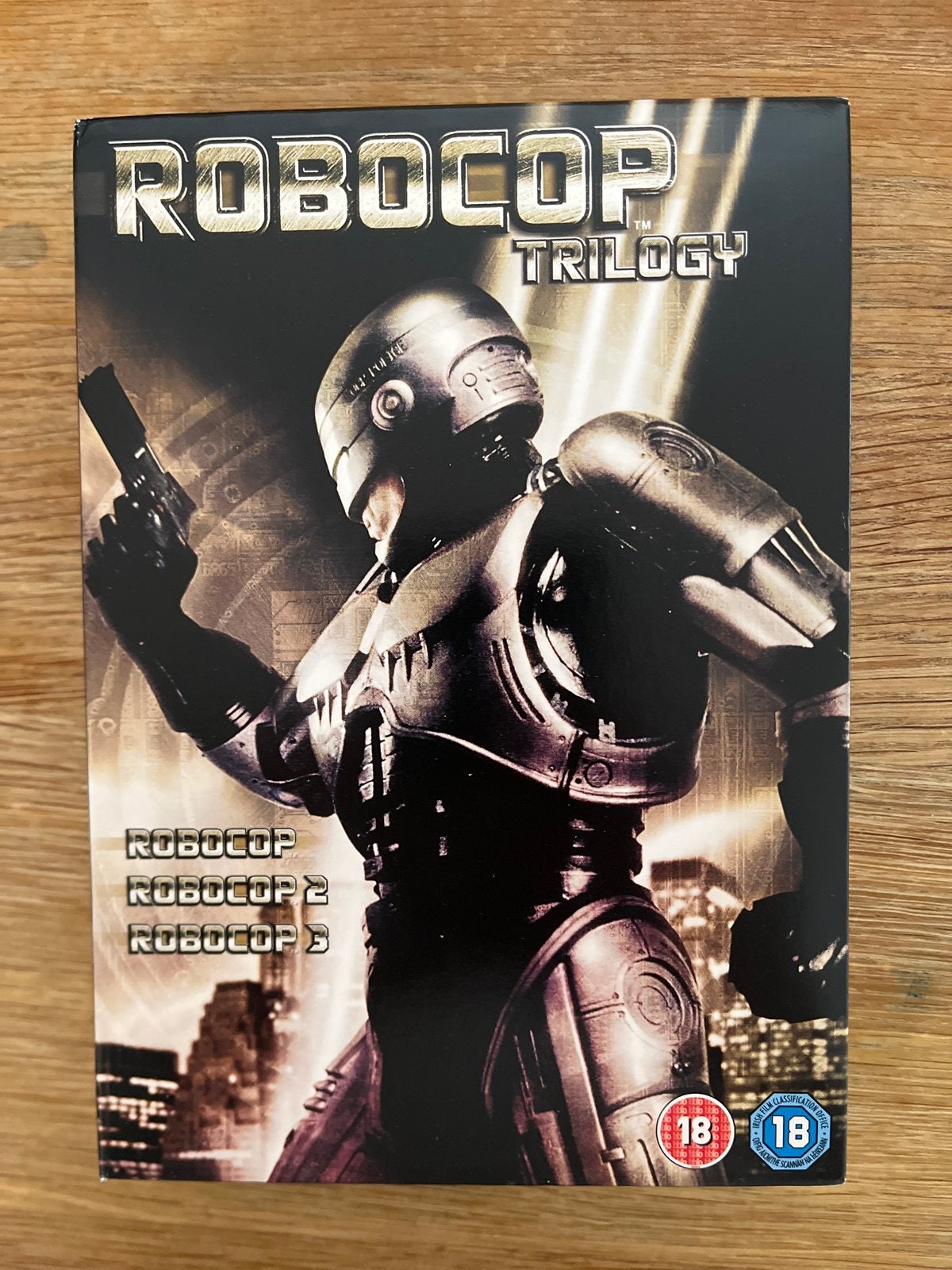 RoboCop Trilogy DVD Boxset - Actie Thriller Collectie, Vanaf 18 jaar, Nederlands, Actiethriller, Ophalen of Verzenden