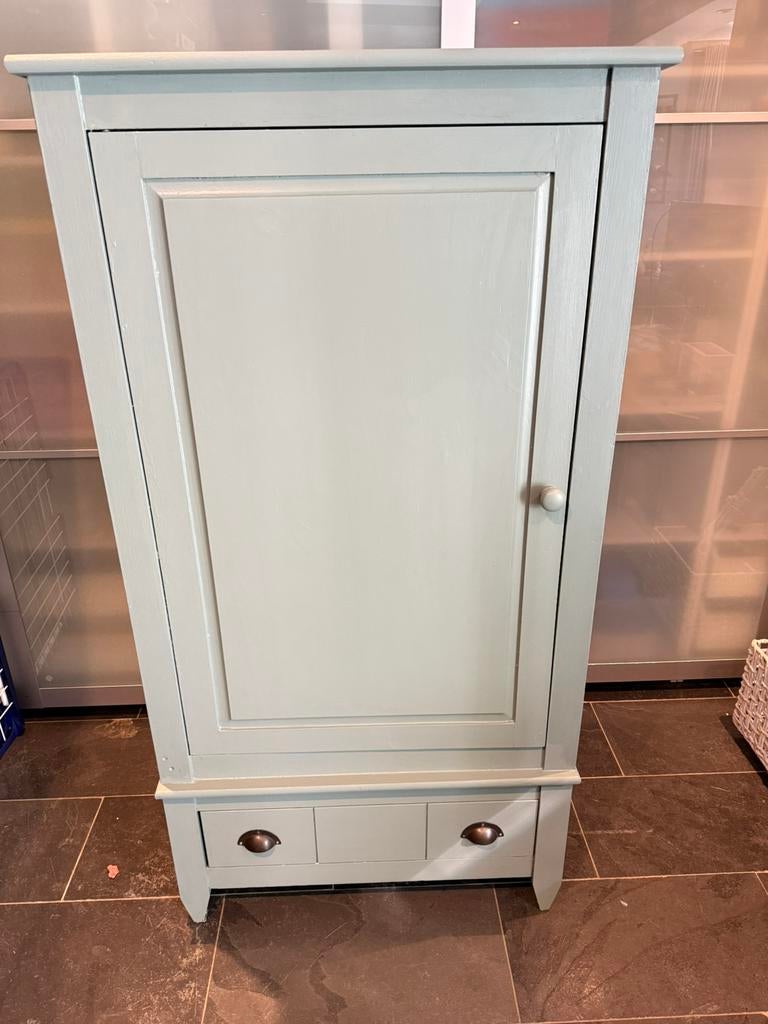 Brocante kast, Ophalen