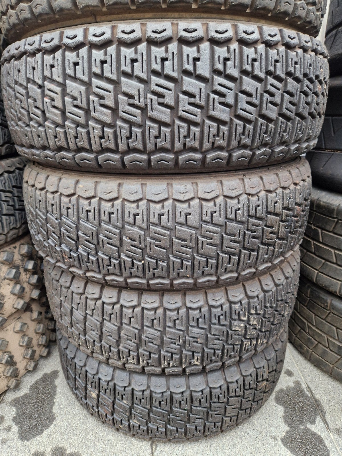 Fedima F4 215/65/15 banden, Ophalen of Verzenden, Gebruikt