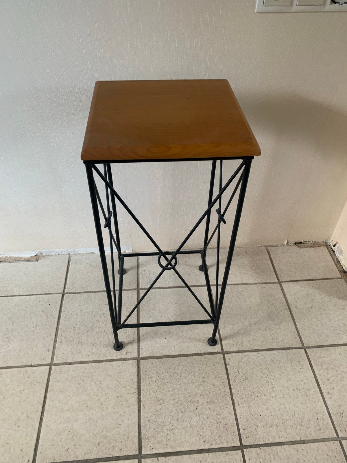 Plantentafel metaal met houten blad, Huis en Inrichting, Ophalen of Verzenden, Gebruikt, Zwart, Metaal