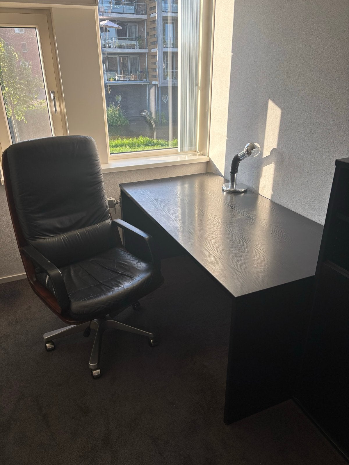 Complete set: 4 kasten, bureau en bureaustoel, Ophalen, Gebruikt, Spaanplaat of MDF, Bureau-kast combinatie