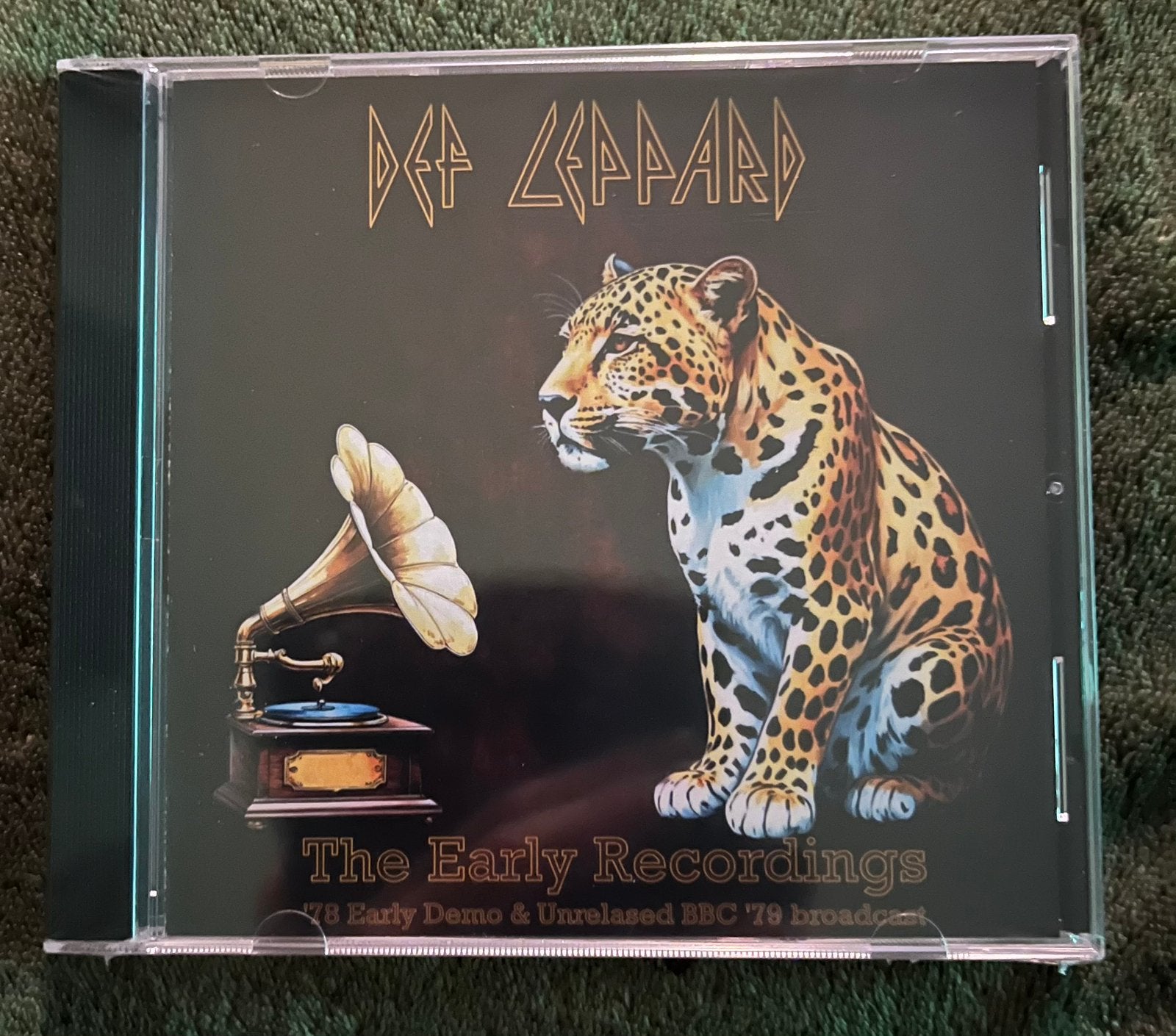 DEF LEPPARD CD DEMOS/LIVE 1978/79 LIMITED EDITION, Cd's en Dvd's, Cd's | Hardrock en Metal, Ophalen of Verzenden, Zo goed als nieuw