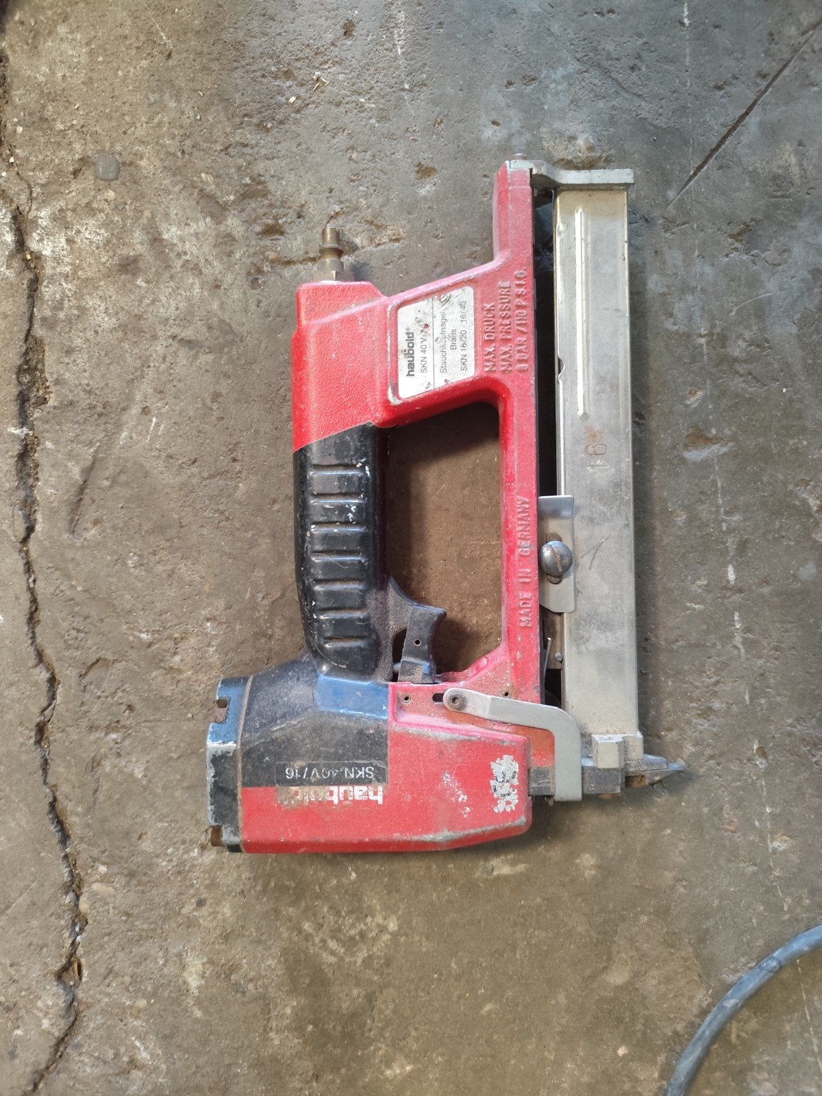 Haubold SKN 40V/16 tacker/nietmachine, Ophalen of Verzenden