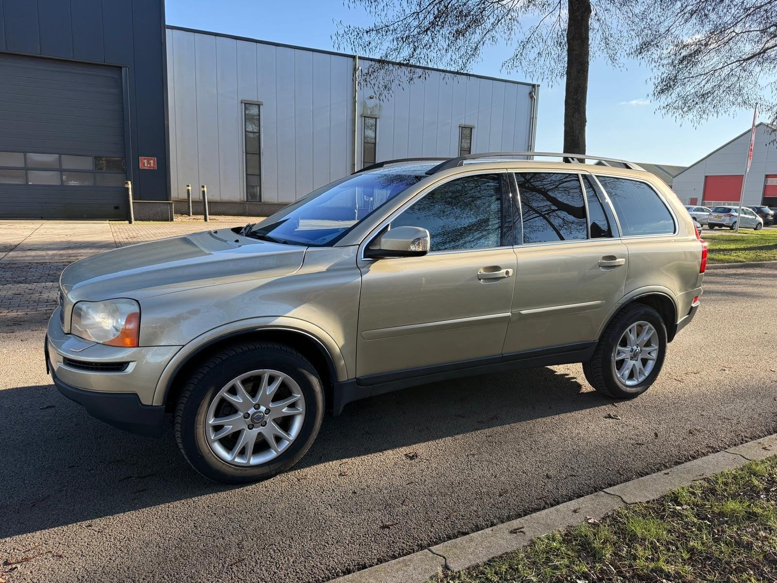 Volvo XC90 LPG G3 APK 21-04-2027 3.2 Momentum, Auto's, Volvo, Gebruikt, Zwart, Leder, Bedrijf