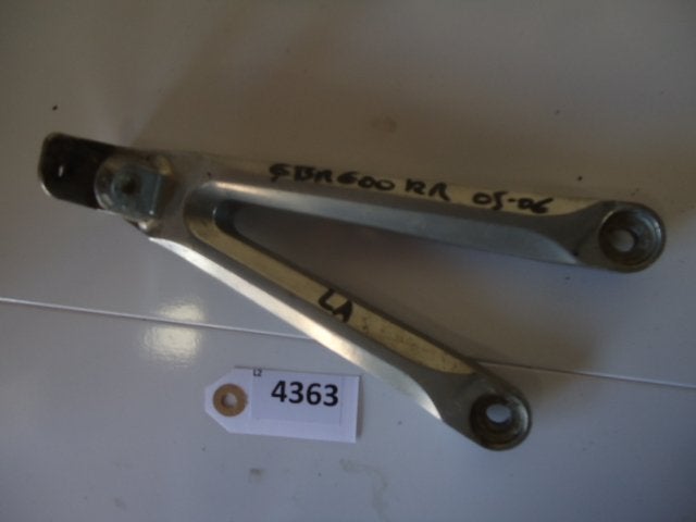 CBR600RR 2005 - 2006 Honda D1-24319