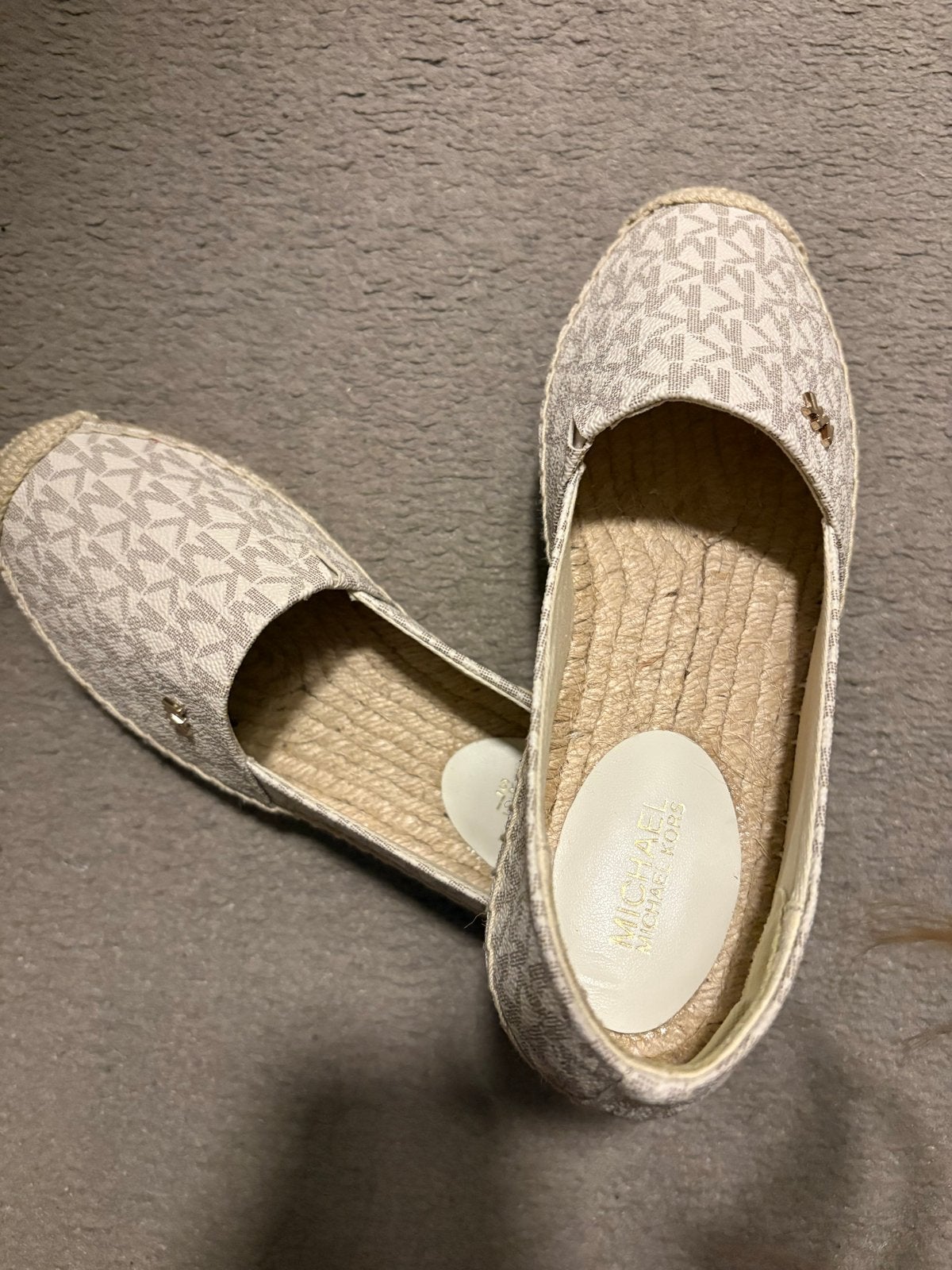 Michael Kors Espadrilles - NIEUW maat 35, Beige, Nieuw, Ophalen of Verzenden, Espadrilles of Moccasins