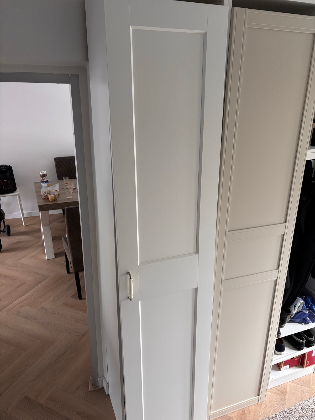 Twee witte Ikea Pax Grimo deuren 229x50 cm met Hishult, Ophalen, Gebruikt, 200 cm of meer, 50 tot 100 cm