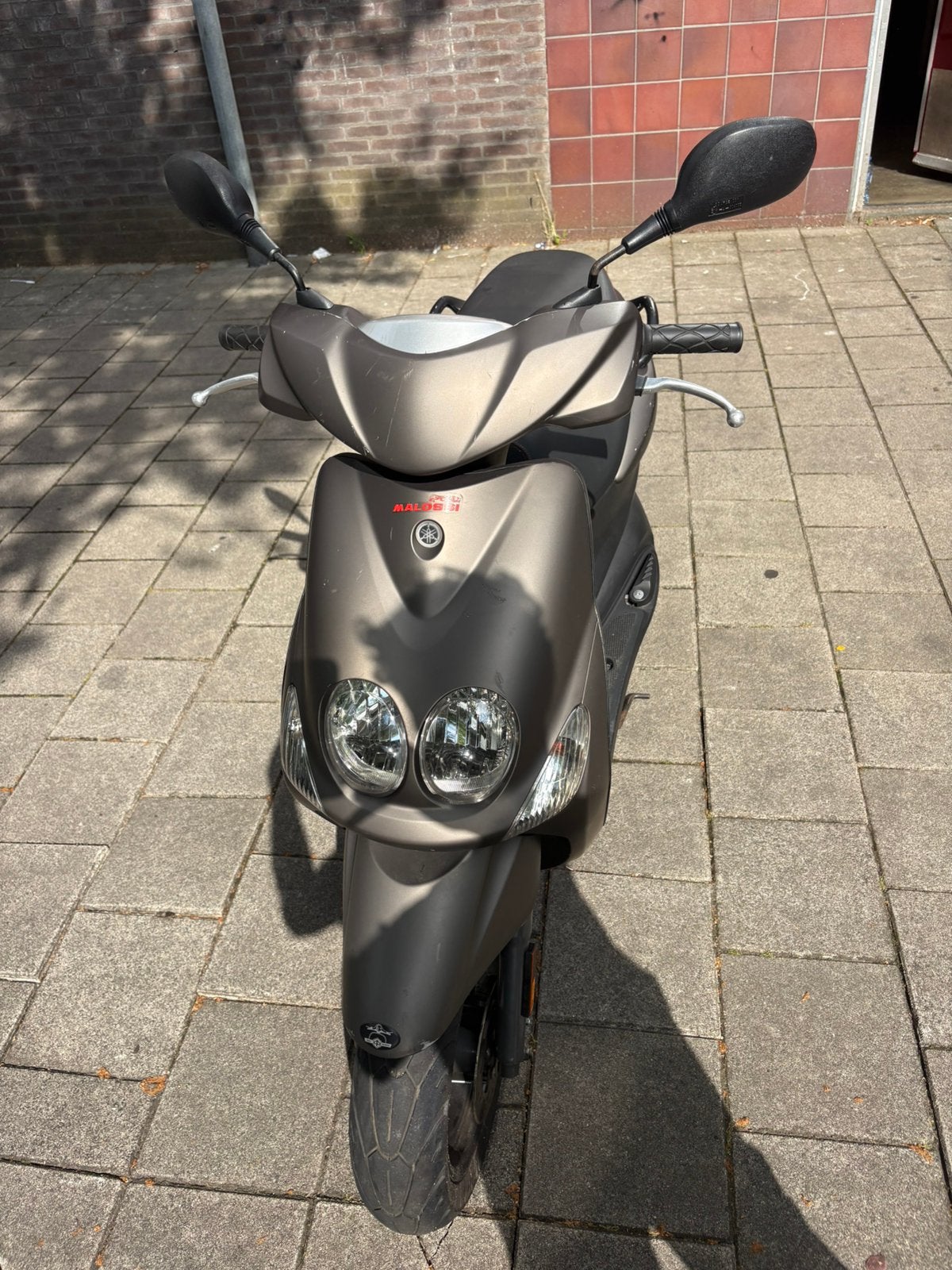 Yamaha neos 25km, Ophalen, 49 cc, Zo goed als nieuw, Benzine