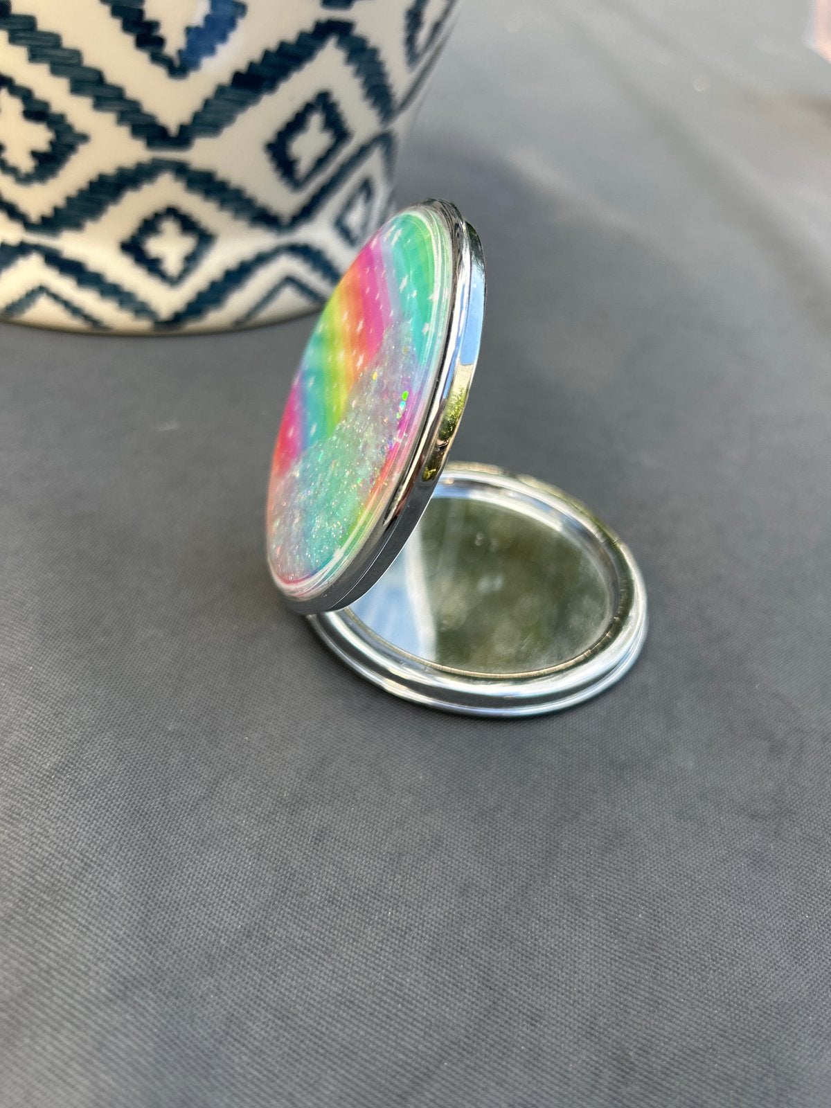 Compact regenboog glitter zakspiegeltje, Meerkleurig, Ophalen of Verzenden, Zo goed als nieuw, Metaal