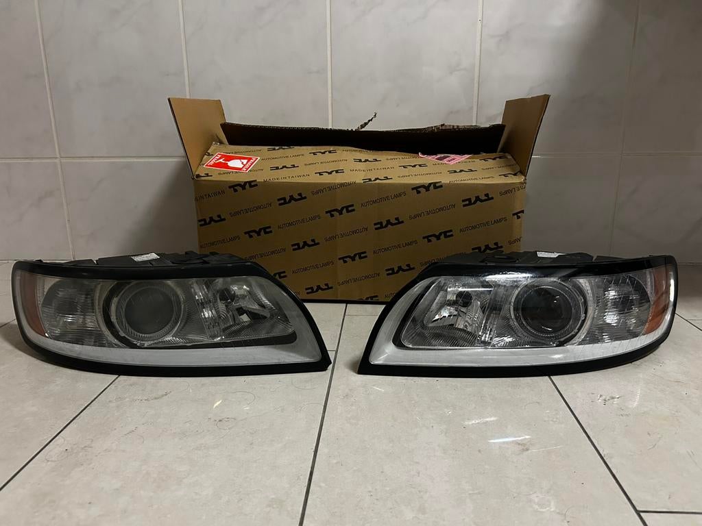 Twee Koplampen Volvo S40, Auto-onderdelen, Ophalen of Verzenden, Volvo